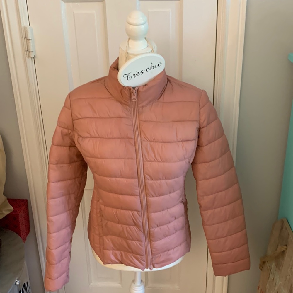Women’s ultra light weight jacket